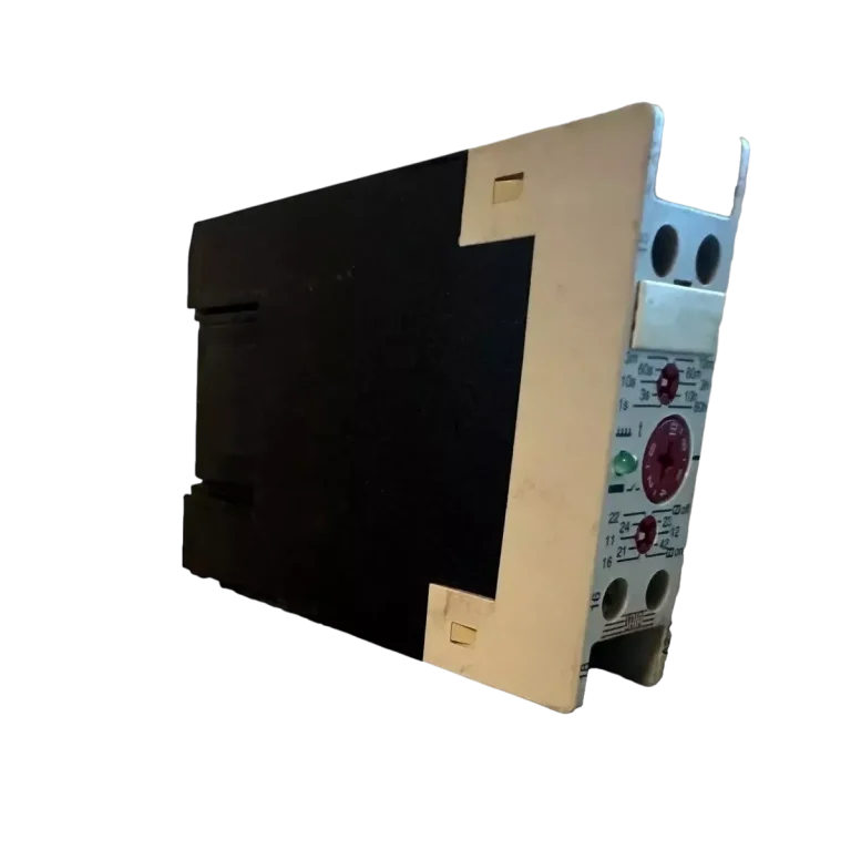 2 pieces SAIA Burgess Electronics universal time relay KOP160D7MWVAN00