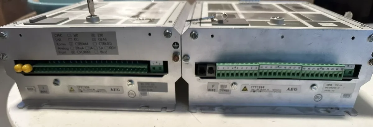 AEG CFEC 220 0019 273574.01 220V DC AC 4