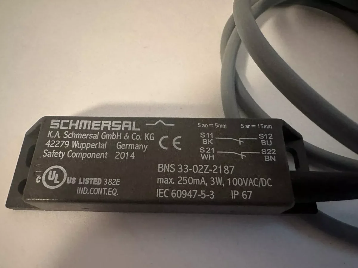 Safety sensor SCHMERSAL BNS 33 02Z 2187 2