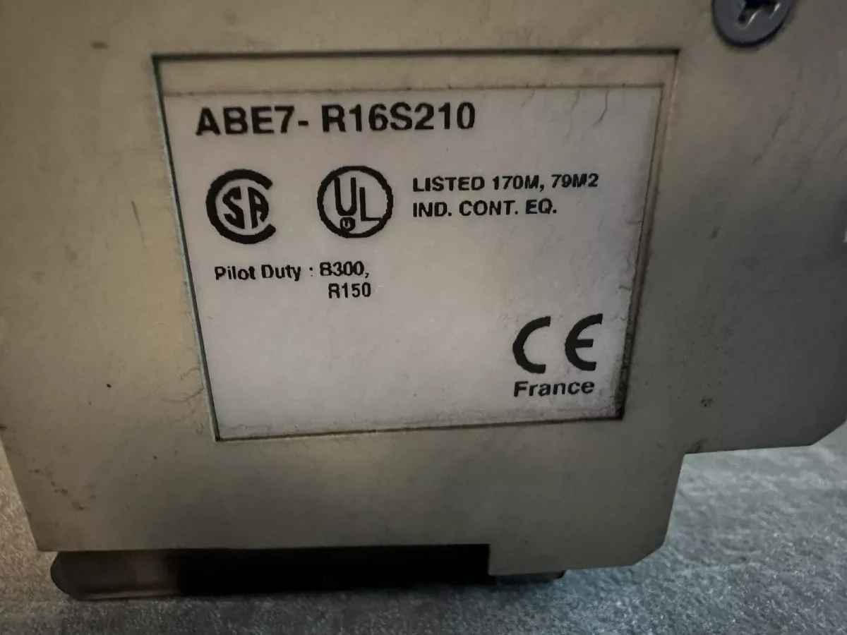 Telemecanique ABE7 R16S210 2